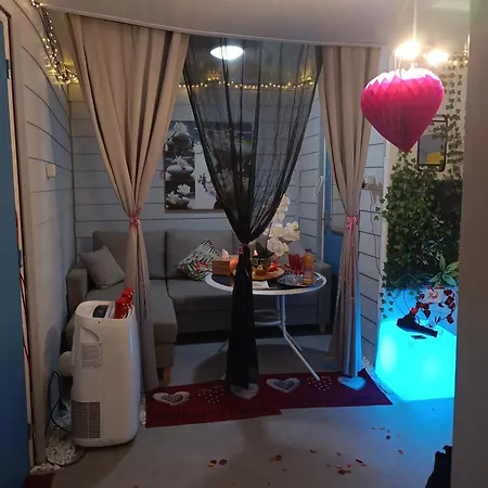 Aqua Bien Etre, Nuitees Et Spa * Raismes